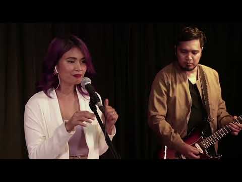 Moonstar88 “Dot Song” - Live on BShow na 'to!