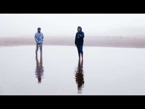 CLASSE CRUA - A MINHA PRAIA feat. SAM THE KID (VÍDEO OFICIAL)