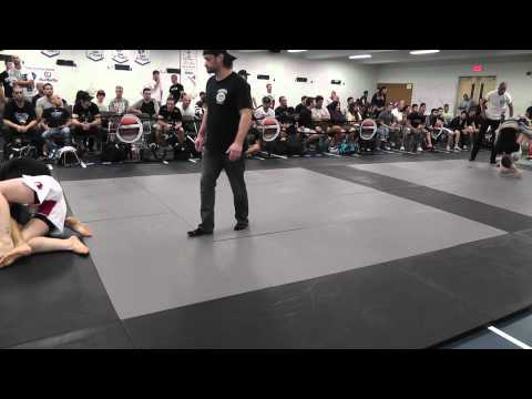 Patricia VanderMeer vs Sony-Dave Dupont - Intermédiaire / Intermediate -170 Round Robin