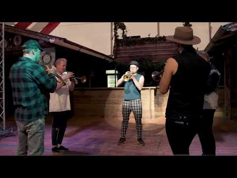 Fäaschtbänkler - Instrumenten Roulette / Folge 1 - „unsere Reise“