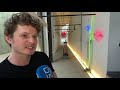 Duwen tegen een megabal in de Rotterdamse Kunsthal