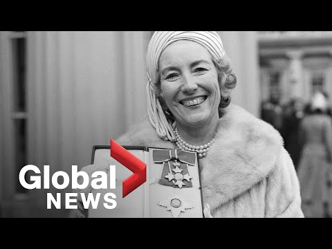 World War II singer Vera Lynn dies at 103
