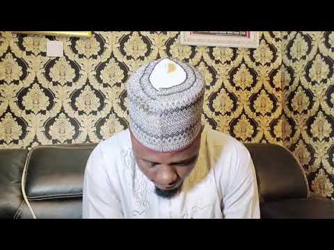 ỌLỌJỌ IBI - CELEBRANT