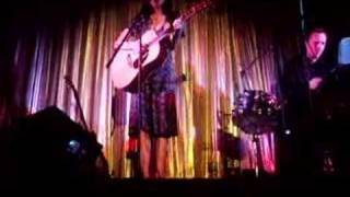 Leona Naess - Used To Be Afraid (3/8/06)
