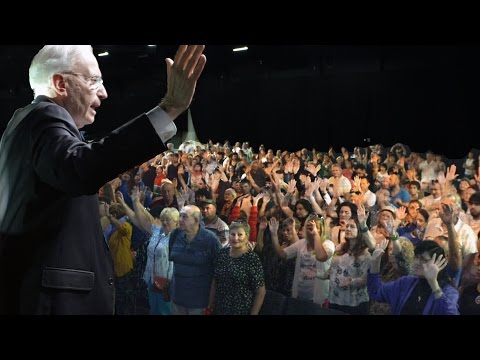 3,100 Israeli Jews Saved! Ancient Door of Evangelism Has Opened! | Sid Roth's It's Supernatural!