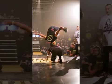 Pelezinho e Neguin (Tsunami Allstars) Battle De Vaulx International