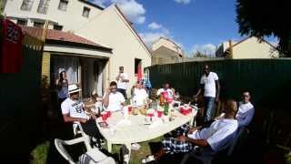 TANT QU'ON SERA EN VIE. Papillon Bandana Feat Express Bavon