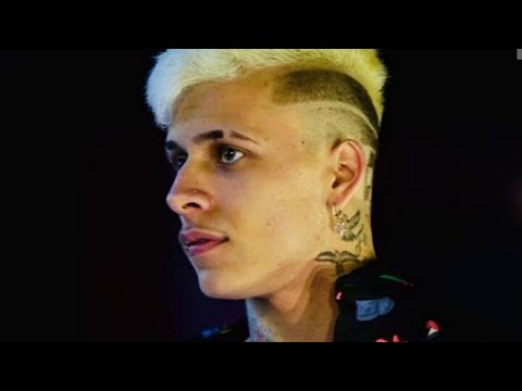 MC Pedrinho.feat Ganna  - Amor Bandido {Lyric Video} Stts