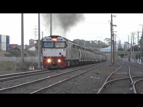 Clag! and plenty of EMD Motive Power at Brooklyn - Qube BG Grain with G532, S313, S303