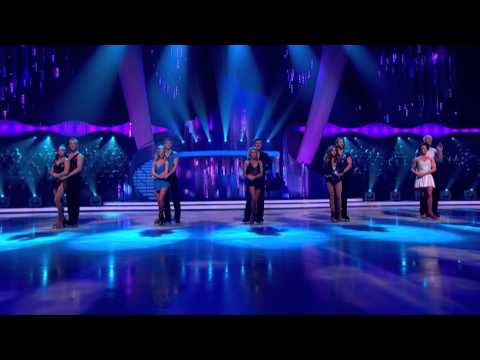 Robin Applauds Gareth For His Prop Week Performance - Dancing On Ice