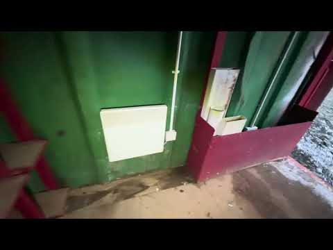 20 x 8 container ....5411. - Image 2