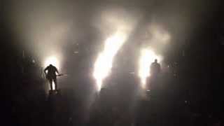 SLEIGH BELLS - &quot;True Shred Guitar&quot; live 4/5/12