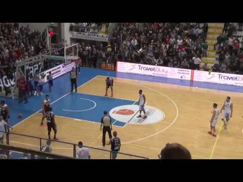 Roseto Sharks-Udine: il pazzesco finale di partita