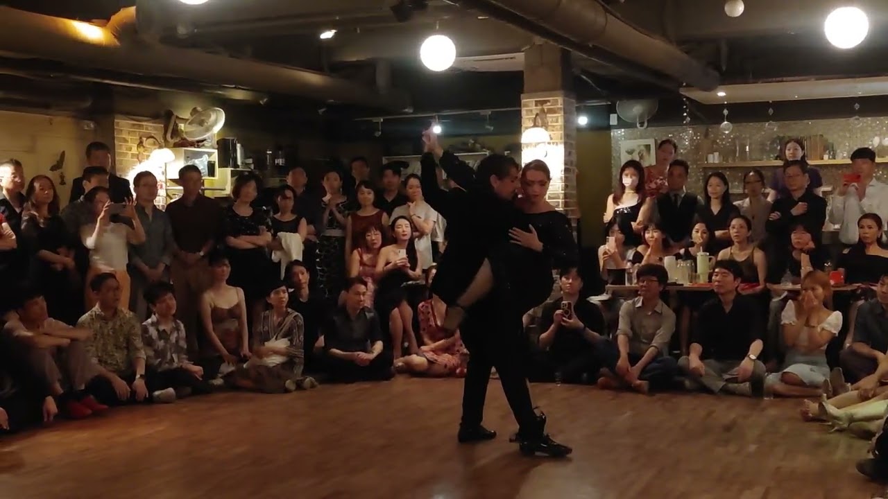 Video thumbnail for [Carlos Di Sarli - Una fija] Ariadna Naveira & Fernando Sanchez