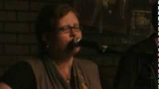 Suzie Vinnick - Hornby 2010 - The Honey I Want.mpg