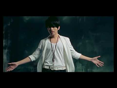 張棟樑 Nicholas Teo - 錯愛 Love Badly (官方完整版MV)