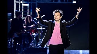 Harry Styles - Kiwi (Victoria’s Secret 2017 Fashion Show Performance)