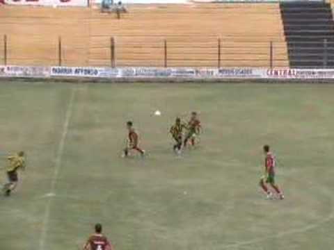 Farroupilha 0 x 2 Bagé