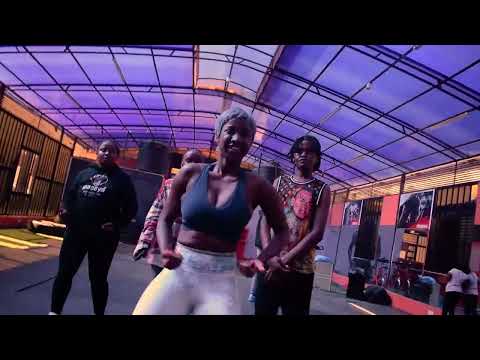 Darkoo x @ayrastarrofficial  - Disturbing U @MavinRecords