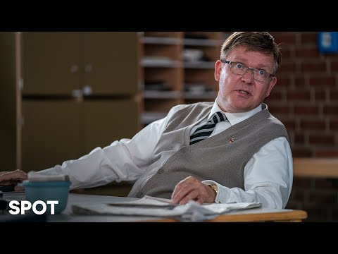 Eingeschlossene Gesellschaft – Spot "Lehrer" | Ab 14.4. 2022 NUR im Kino!