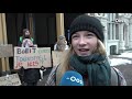 Schoolmeisjes uit Olst staken in Deventer voor beter klimaat