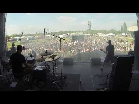 Templeton Pek - "slow burn" live @ Olgas Rock Festival 2013
