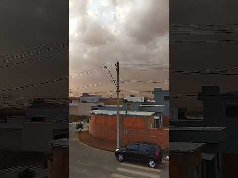 tempestade de poeira Campo do Meio MG