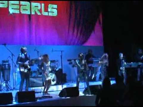 Irvin Doomes Band DIAMONDS-N-PEARLS James Brown Tribute Michael Schüren
