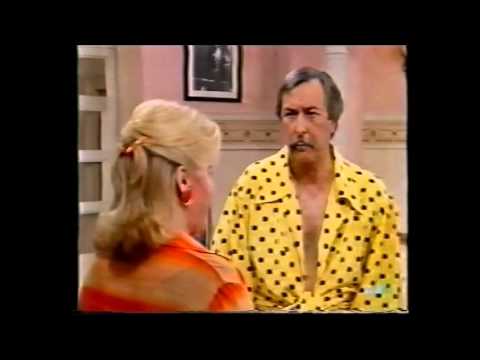 LINA MORGAN EN "ACADEMIA DE BAILE GLORIA" Nº 9: "UNA VISITA DEL AYER"