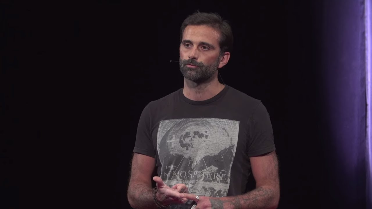 Chacun peut et doit améliorer le monde (The Wild Immersion) ! | Adrien MOISSON | TEDxESCClermont - YouTube