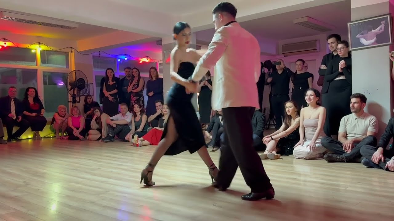 Naima Gerasopoulu & Lucas Gauto 1/4