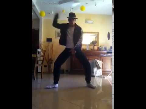 michael jackson impersonator billie jean performance by michele cirillo