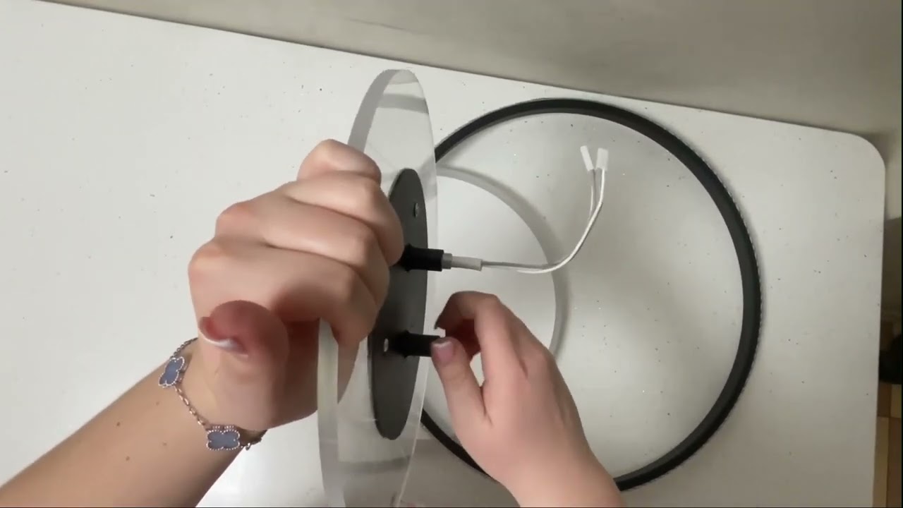 Світлодіодна LED люстра ORLANDO 66W 3R SMART 555x58-BLACK/WHITE-220-IP20 Esllse