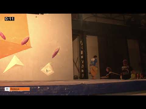 Finále ženy - Mezinárodní MČR v boulderingu a 4. kolo Rock Point ČP v boulderingu 2019