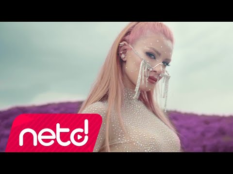 Feride Hilal Akın - Yağmurlar