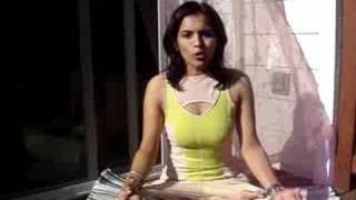 Kiran Sawhney demonstrates Kapalbati and Anulom Vilom