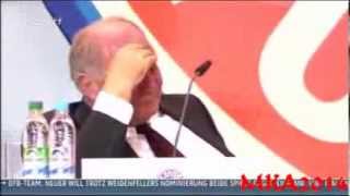 Uli Hoeneß weint auf Jahreshauptversammlung 2013