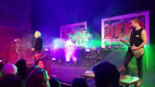 Neck Deep - Torn live