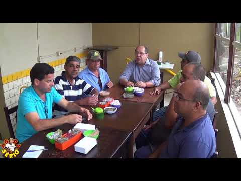 Deputado Federal Valmir Prascidelli com amigos na Padaria do Ayres