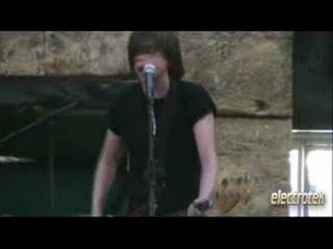 Bel's Boys perform 'People Let's Go' LIVE!!!