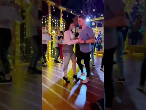 Crazy Social Dance - Urban Kiz Tricks - Nadiia and Sergey- Kiz & Fly