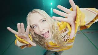 Video zu 'Mama Hat Gesagt' ansehen