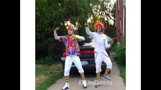 Clowns dancing..💯💯😋😋