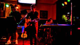 Chris White - Pursuit of Happiness Cover