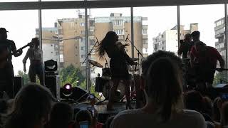 Nicole Cherry - Vive La Vida