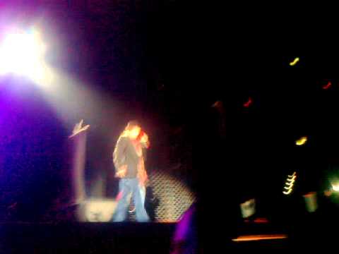 Guns N' Roses - This I Love Praha 27.09.2010