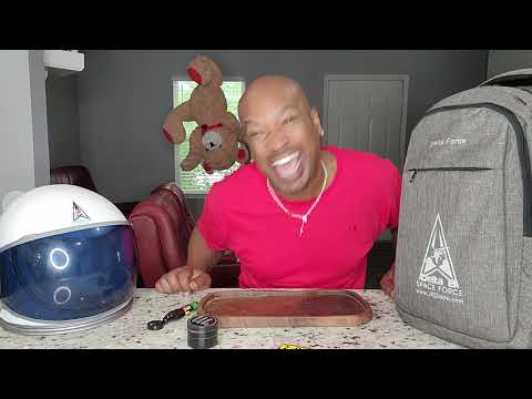 wedding cake Delta 8 THC review