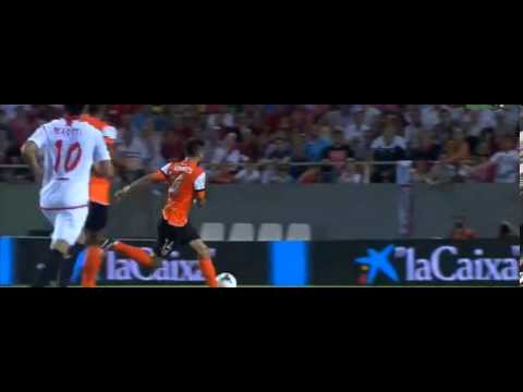 Golazo de Morales (0-1) Sevilla vs Málaga 01/09/13