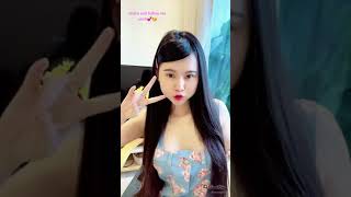 Download lagu Mode on #shorts #cewektiktok mp3