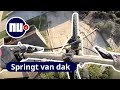 Mountainbiker springt van dak op El Toro-trap VS | NU nl